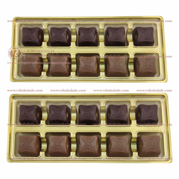 Набор шоколадных конфет "Цветок 18" с коробке с логотипом заказчика